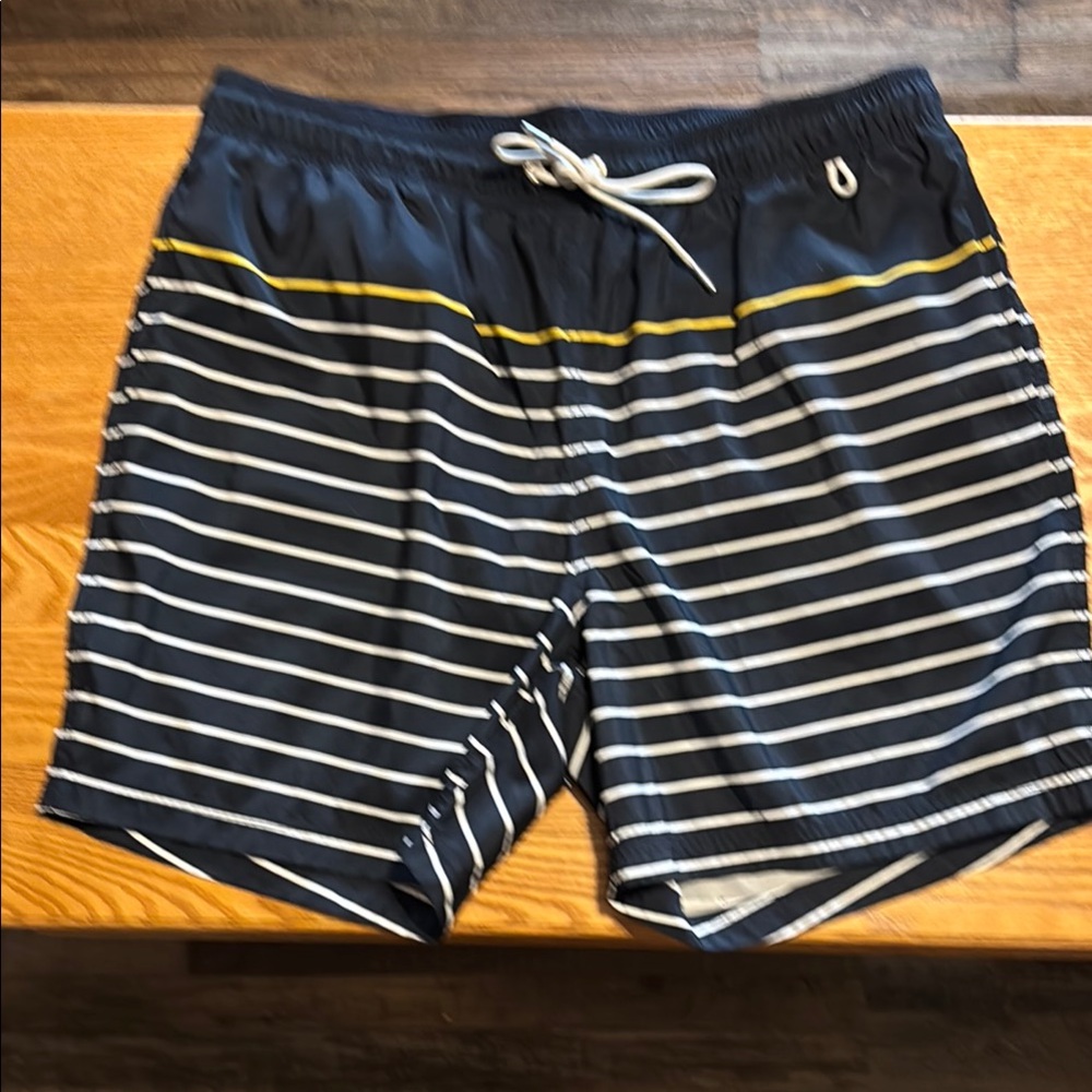 Swim Trunks Shorts Volleyball Lands' End Size Large‎